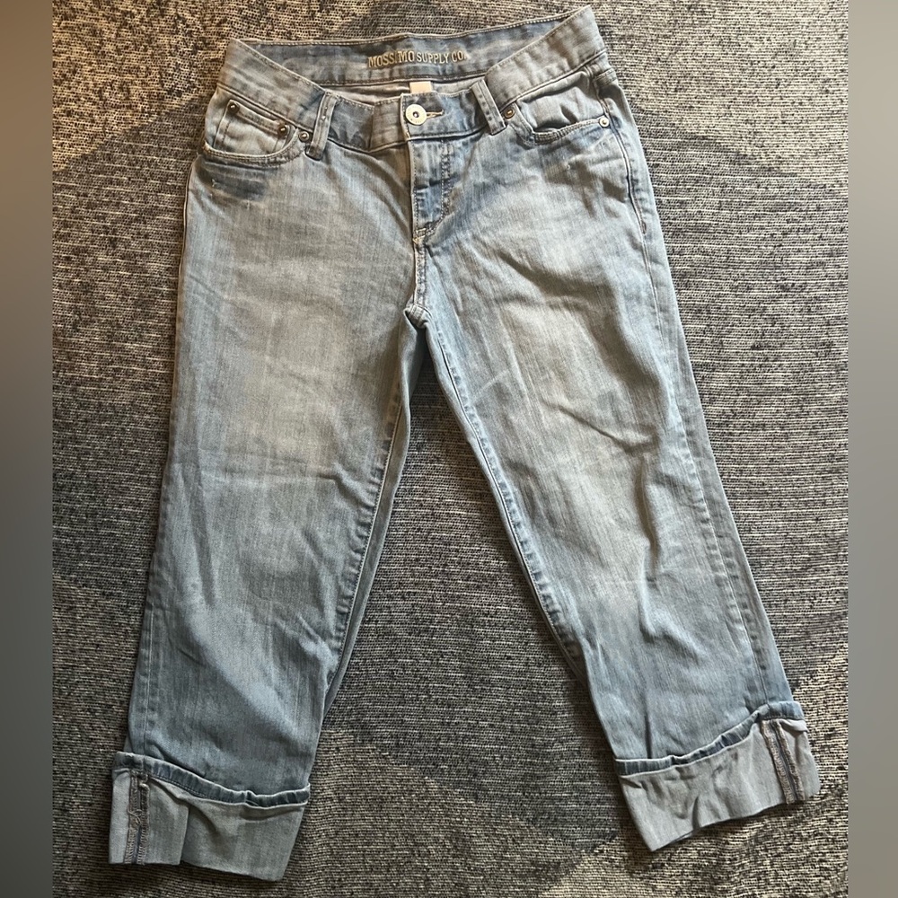 Mossimo Supply Co. Light Wash Cropped Cuffed Jeans, Size 5